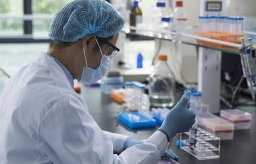 中國(guó)夫妻生出 混血兒 ,丈夫做3次親子鑒定,媽媽含羞說出真相